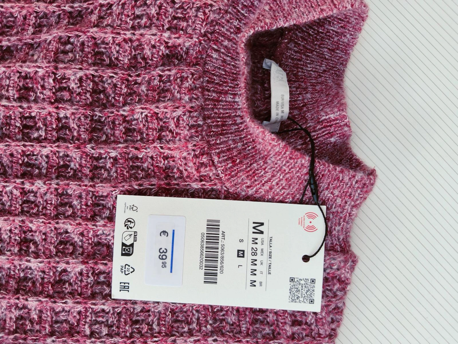 Vestido de malha Zara Rosa Fúcsia/Mistura com Pelo e Botões Dourados - Tamanho M - – photo 8